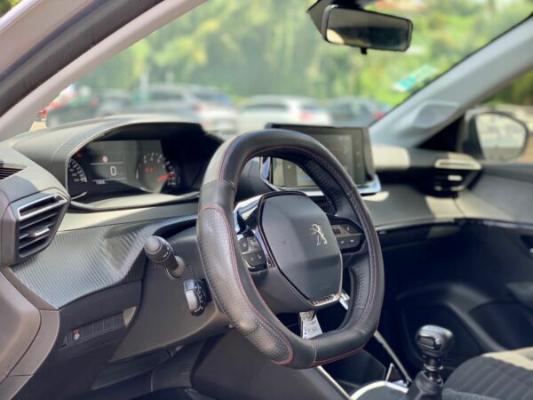 Voiture Occasion | Peugeot 208 | Centre occasion Sococaz